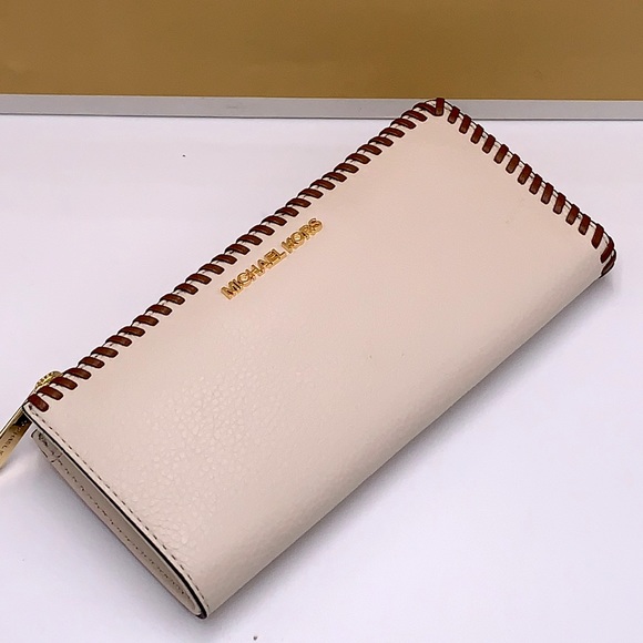 MICHAEL KORS JET SET TRAVEL LARGE THREE QUARTER ZIP WALLET LIGHT CREAM MULTI - Picture 14 of 16